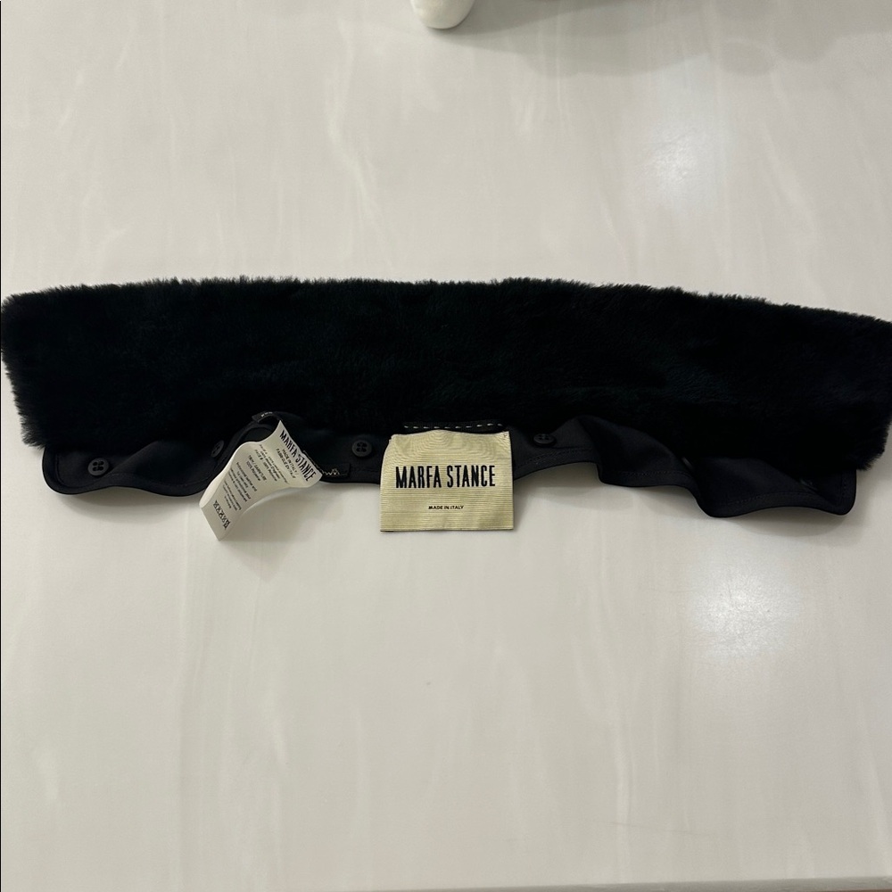 Marfa Stance black Sherling Collar